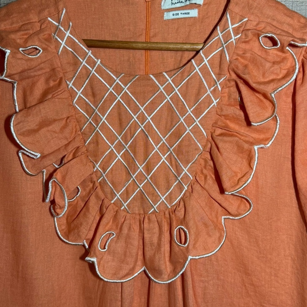 Innika Choo Linen Mini Dress Embroidered Ruffle Yoke Size 3 Babydoll - Picture 3 of 9